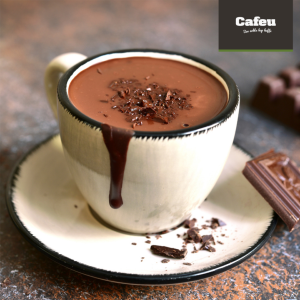 Varm chokolade med Cafeu Delux Cocoa